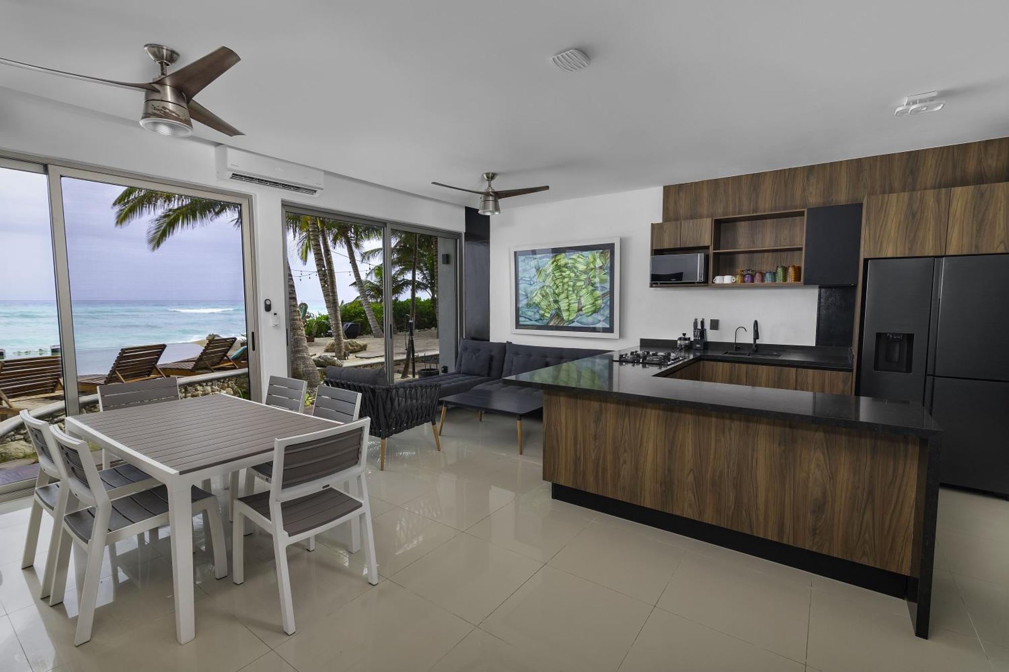 Angelina 28 Beachfront And Family Apartments - Modern And Relaxing Long Stays - 20 Min From Cancun Airport Puerto Morelos Exterior foto