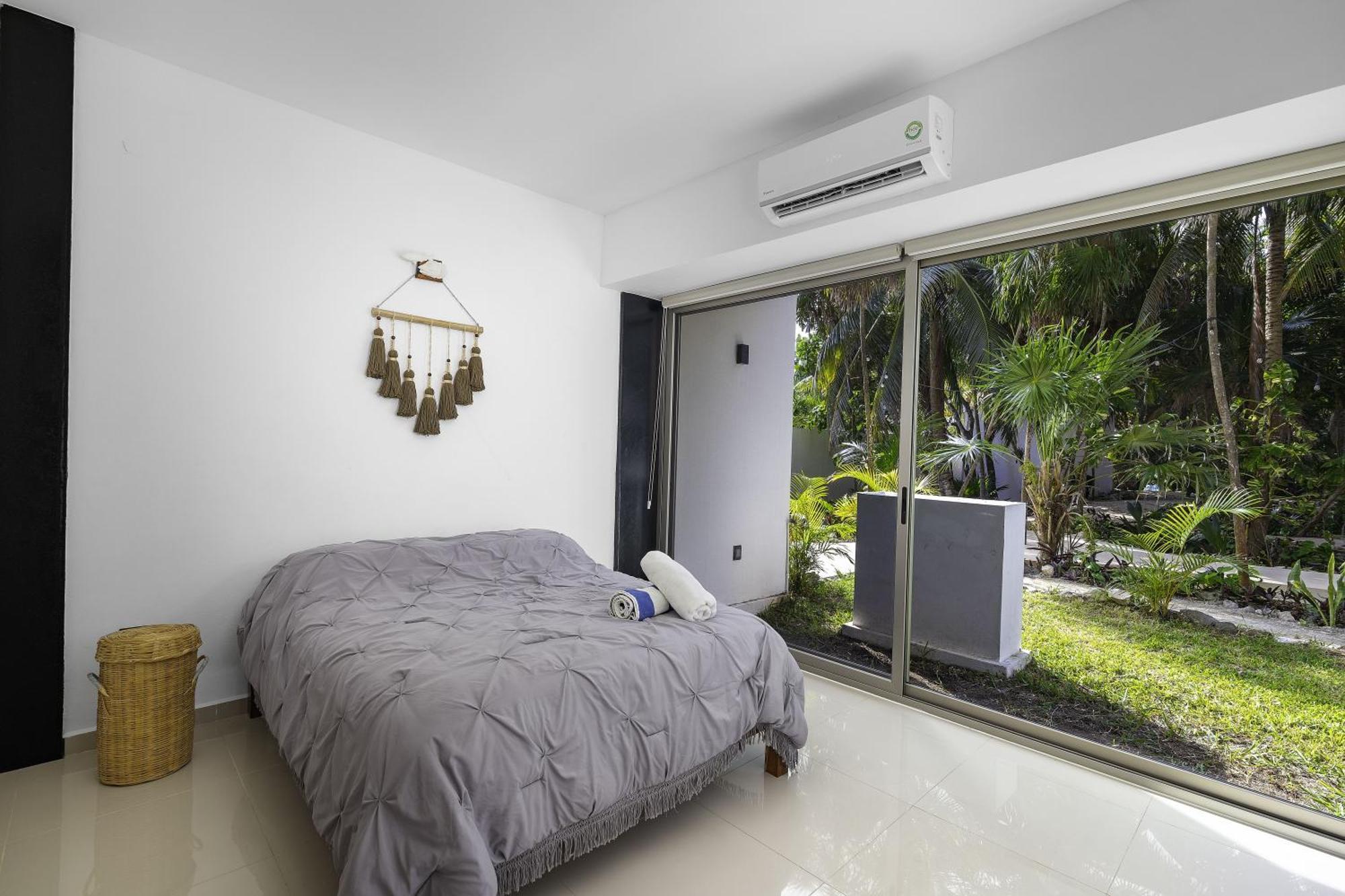 Angelina 28 Beachfront And Family Apartments - Modern And Relaxing Long Stays - 20 Min From Cancun Airport Puerto Morelos Exterior foto